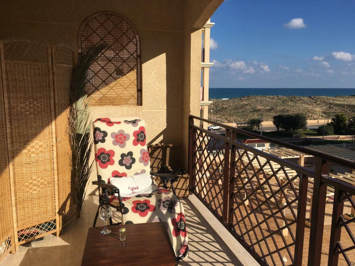 Sea View Apartament La Mata  Exteriör bild