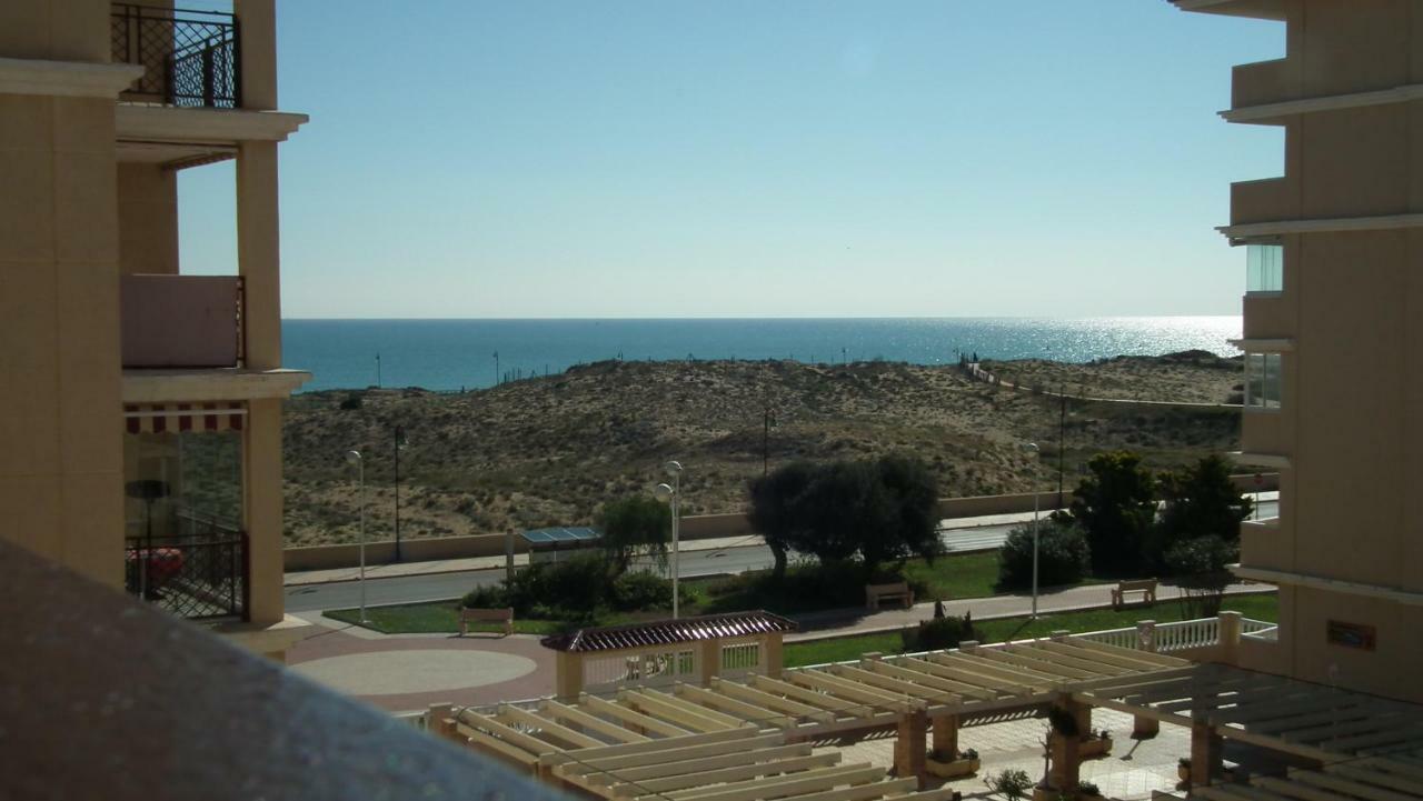 Sea View Apartament La Mata  Exteriör bild